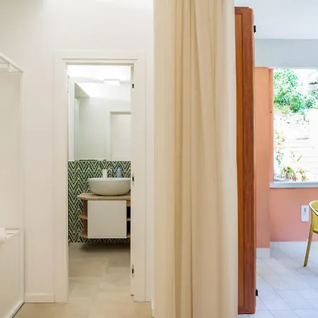 Koral 招待所 卡普里