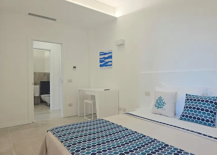 Πανσιόν Koral Κάπρι